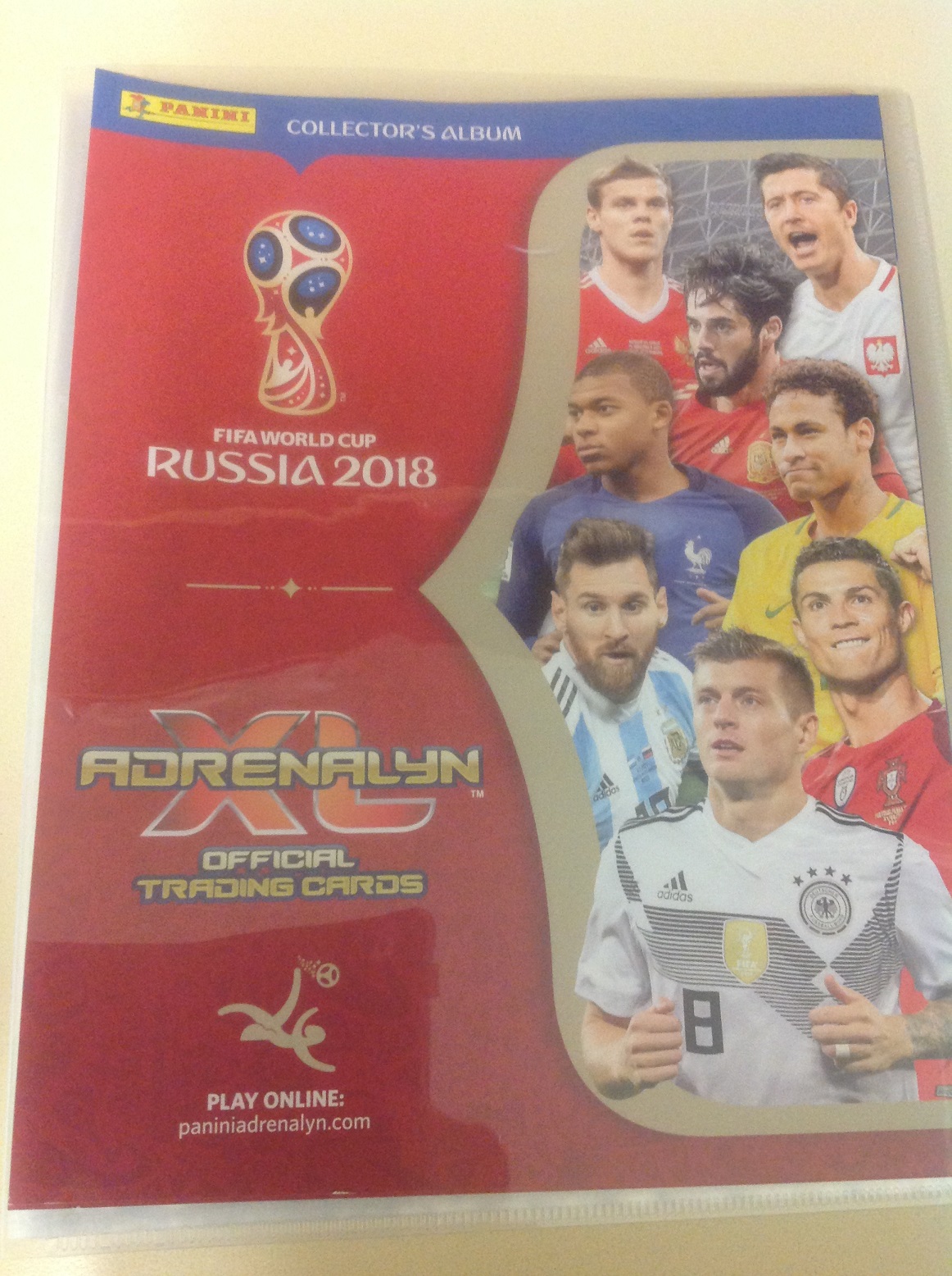 PANIN ADRENALYN XL FIFA TRADING CARDS ALBUM